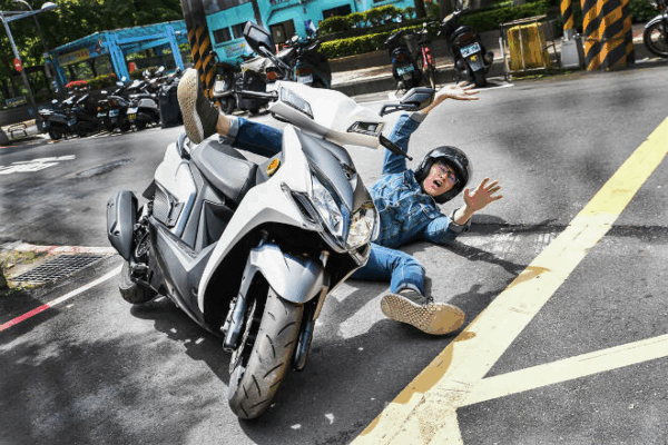 Giải mã giấc mơ bị ngã xe – Đánh con gì để may mắn tại Top88?